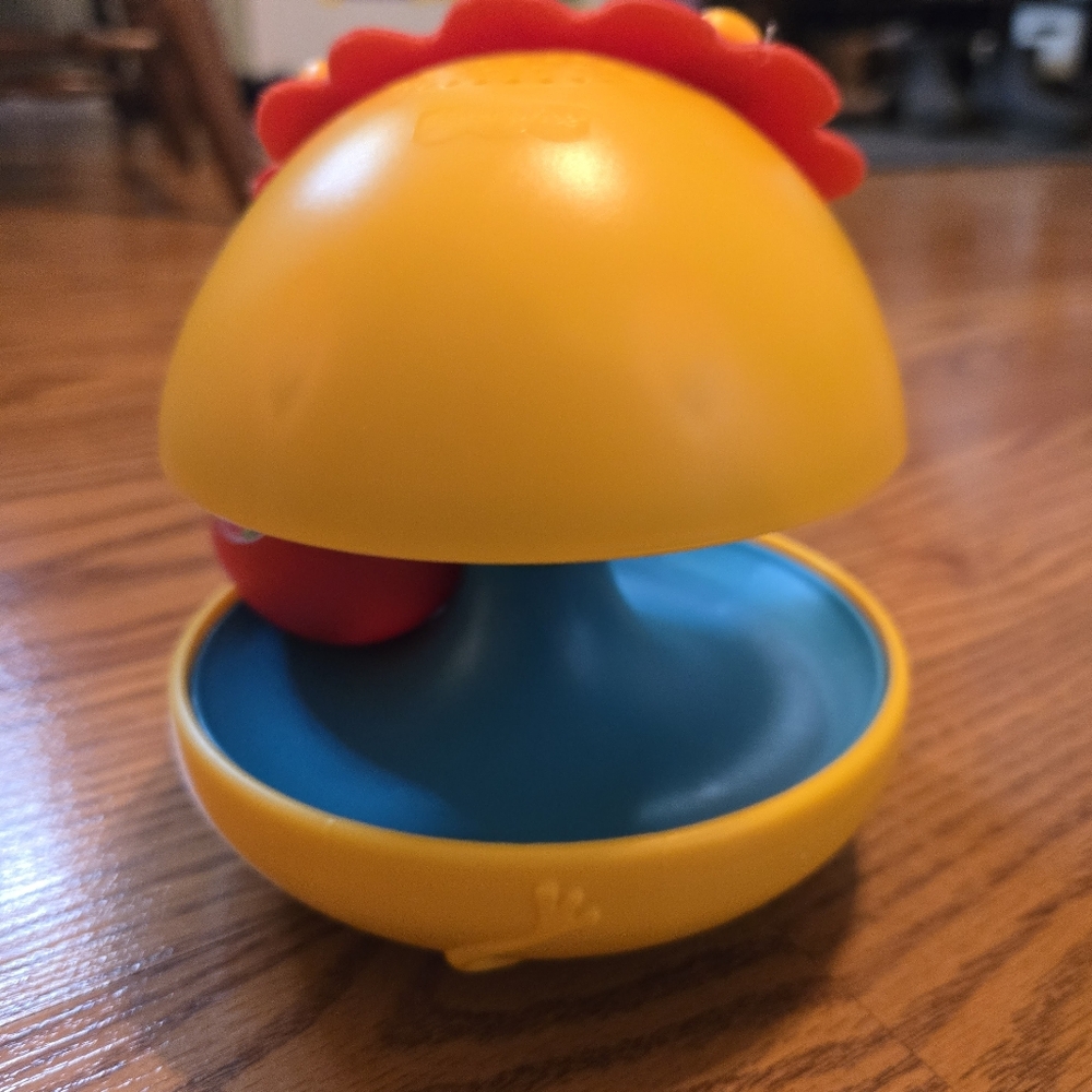 Fisher-Price Bat & Wobble Lion & Paradise Pals Pull-Along Flamingo Baby Toys Set - Picture 6 of 10